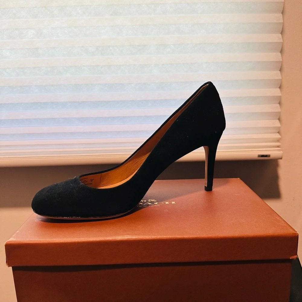 **New in Box** Coach Black Rosy Suede Women's Heels - Picture 1 of 2